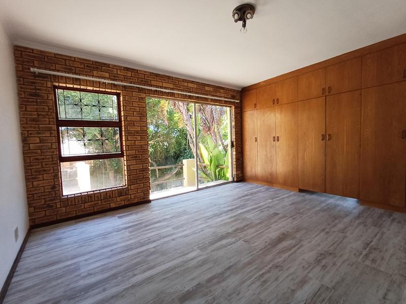 To Let 3 Bedroom Property for Rent in Protea Valley Western Cape